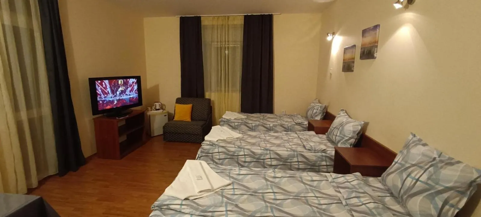 Matev Hotel 布尔加斯